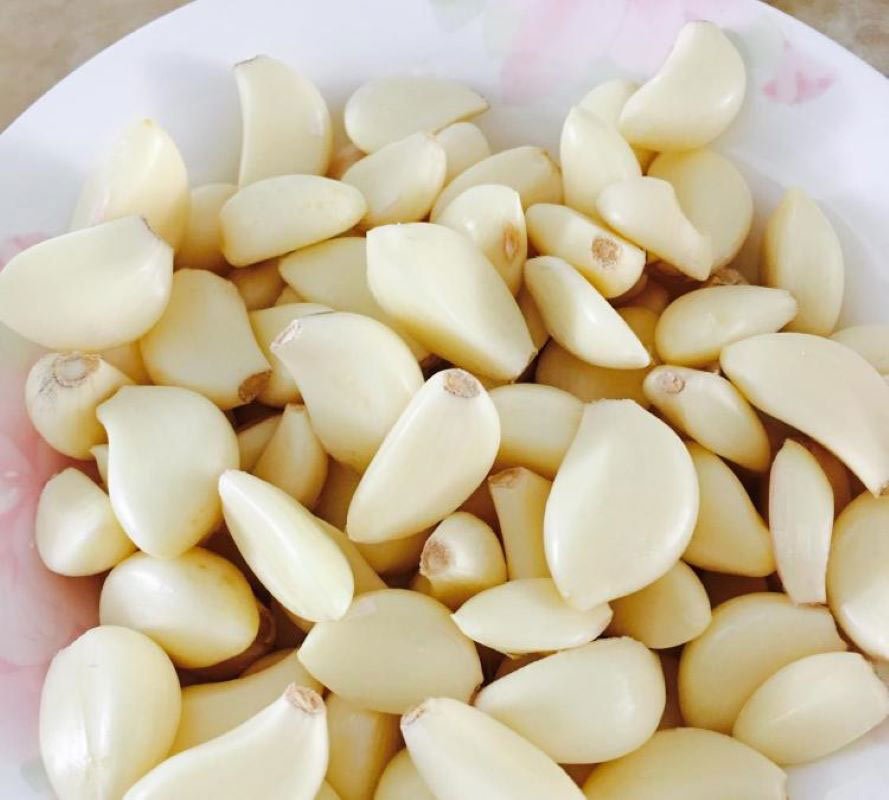 Peeled-Garlic